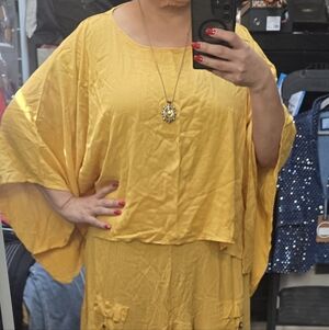Elegant Yellow Women's 2pc Set